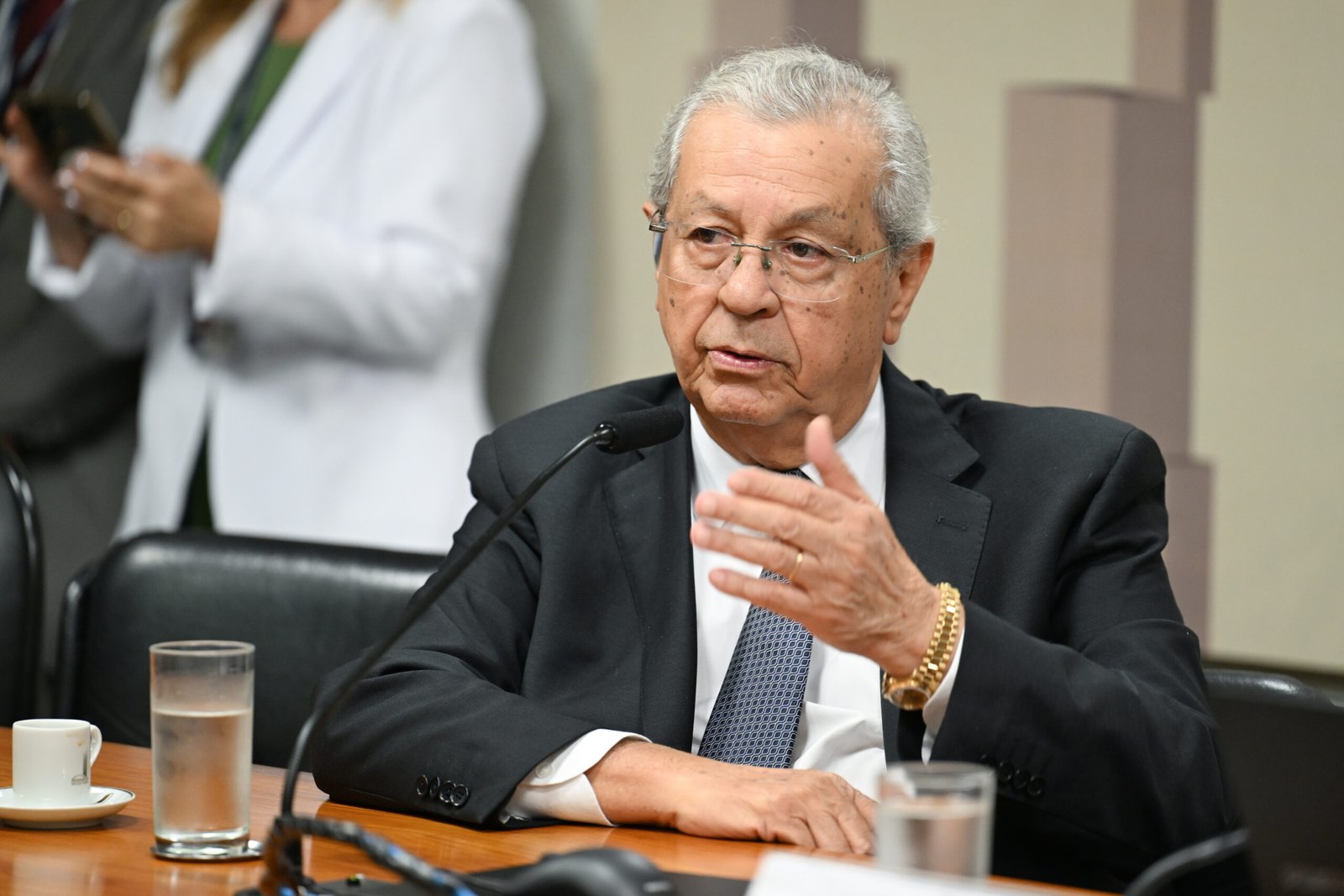 CE - Comissão de Educação e Cultura